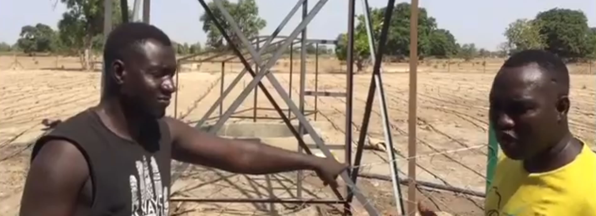 Istallazione dei pannelli solari per l’orto in Gambia